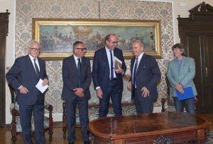 firma-gestione-palatrieste