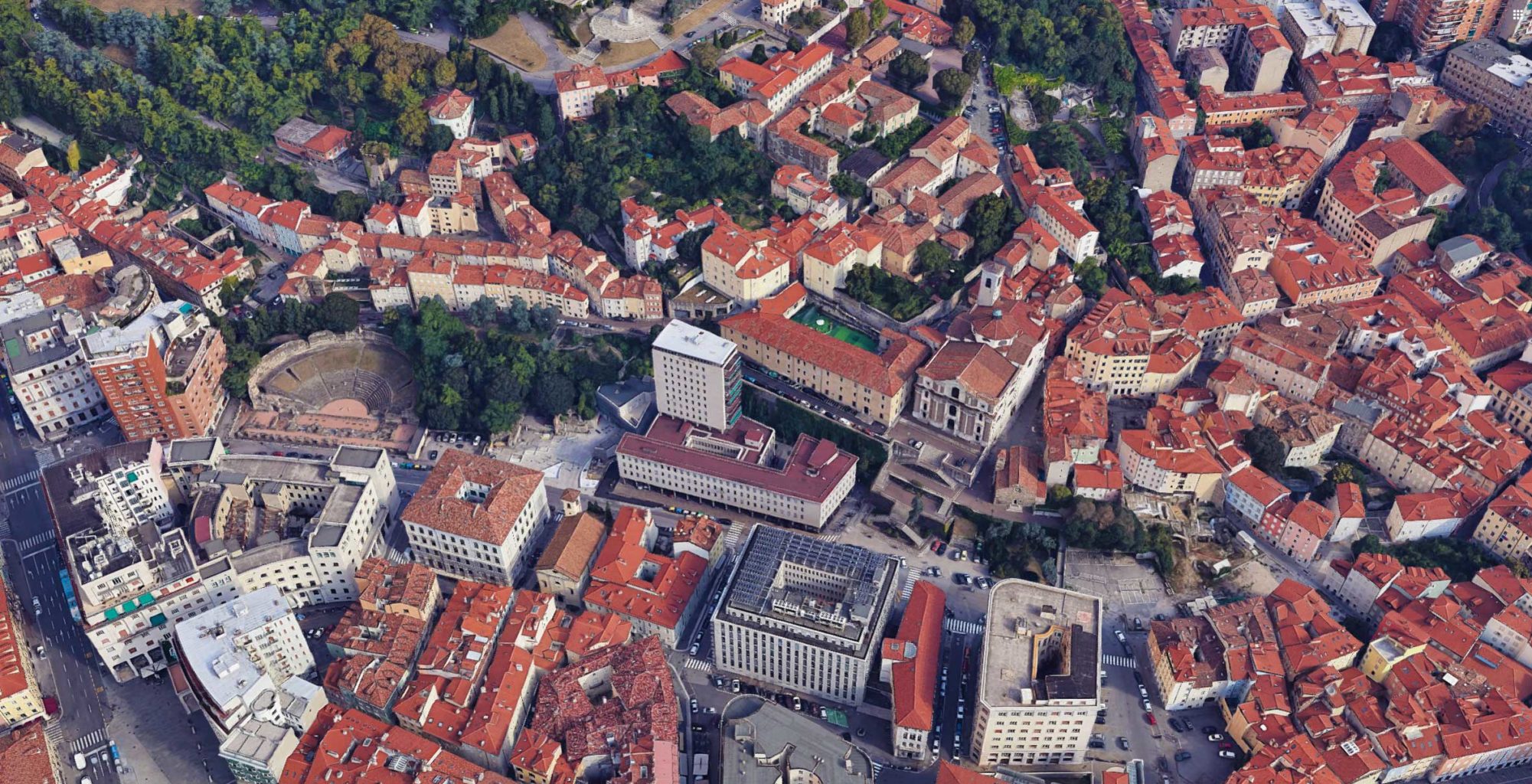 centro storico di Trieste dall alto