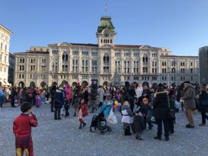 Carnevale 2022 piazza Grande Trieste