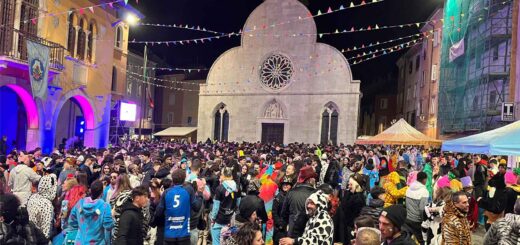 piazza Carnevale Muggia 2025 Muja